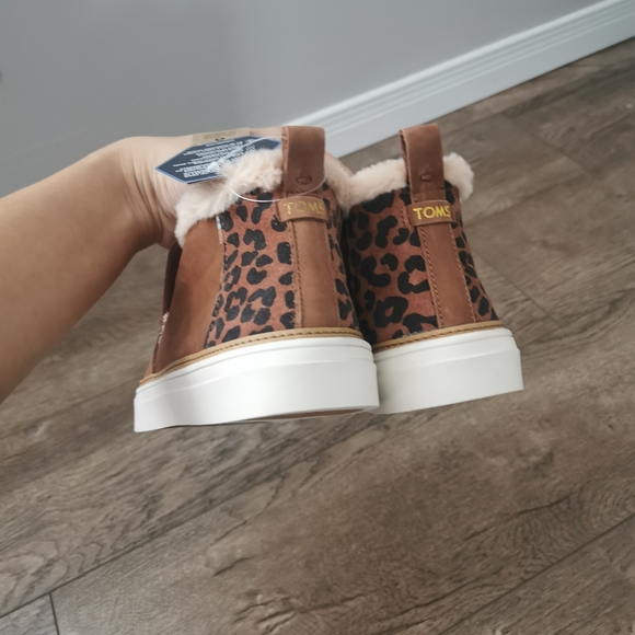 BNWT Toms Paxton slip on size 9.5 - Picture 5 of 8